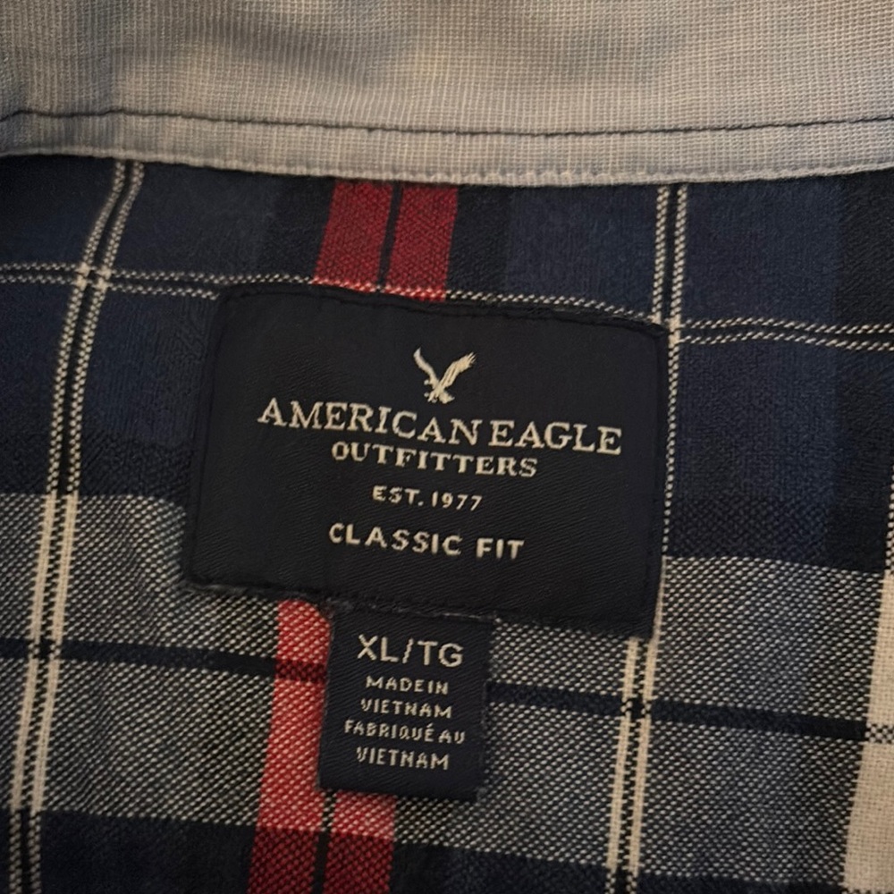 American Eagle Blue and Red Casual Button Down Shirt with Plaid Pattern - Picture 4 of 4